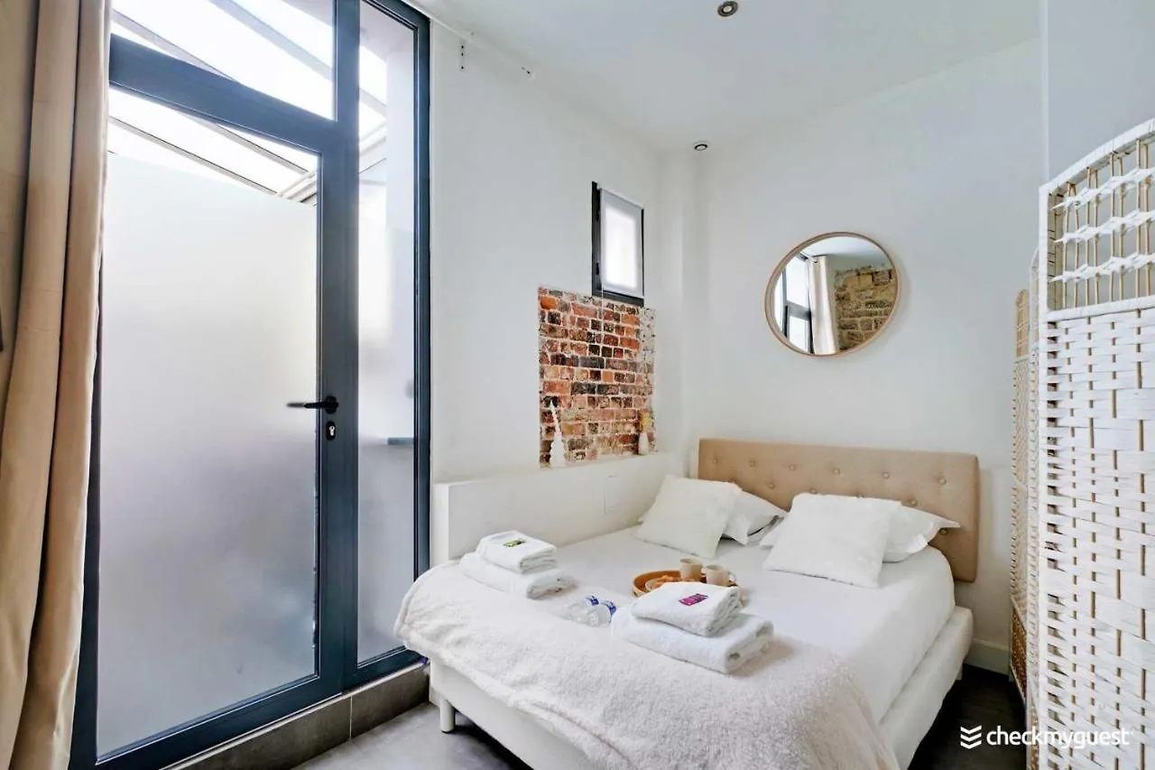 Cosy Apartment 2 Pers Voltaire Paris 0*,  France